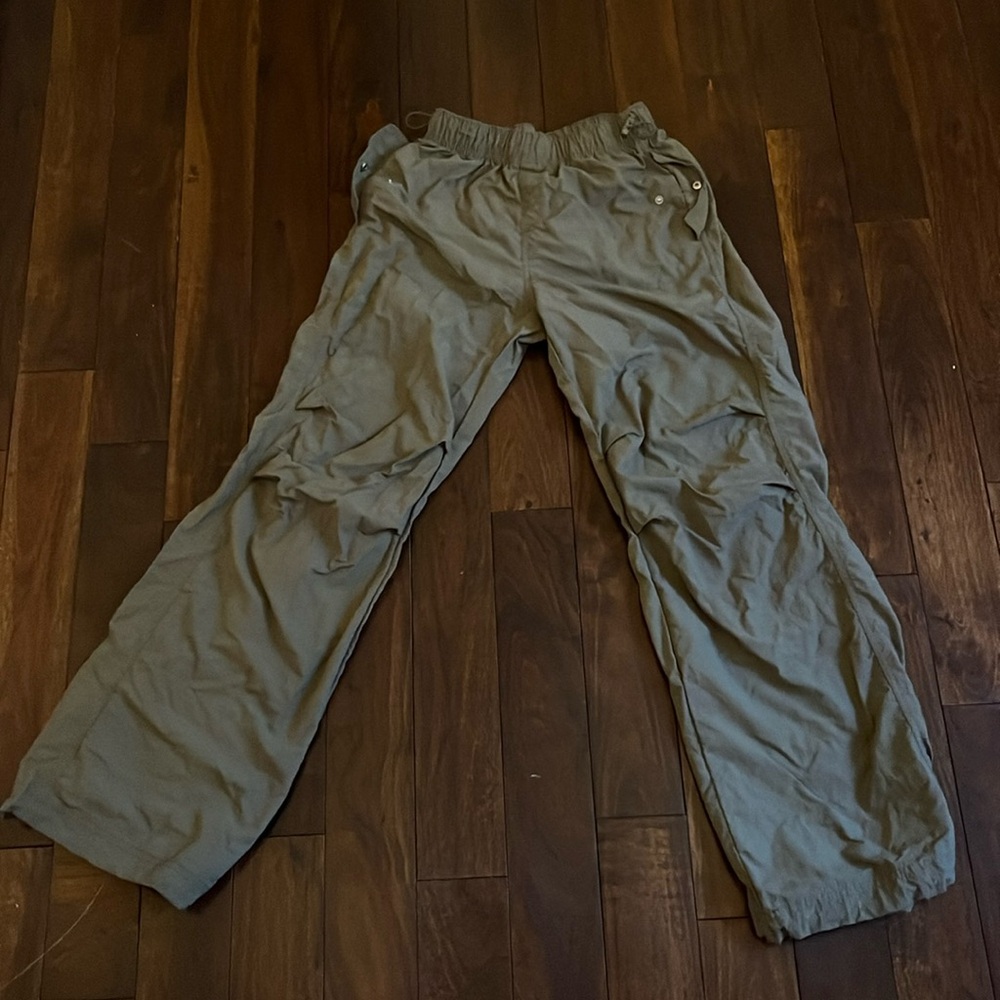 Parachute pants
